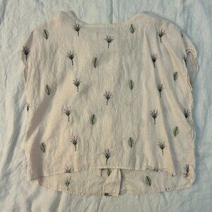 Cynthia Rowley 100% Linen Top Boxy Floral Embroidered Button Back